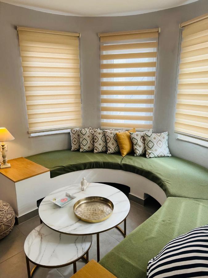 Camara Homes Andros Town Bagian luar foto